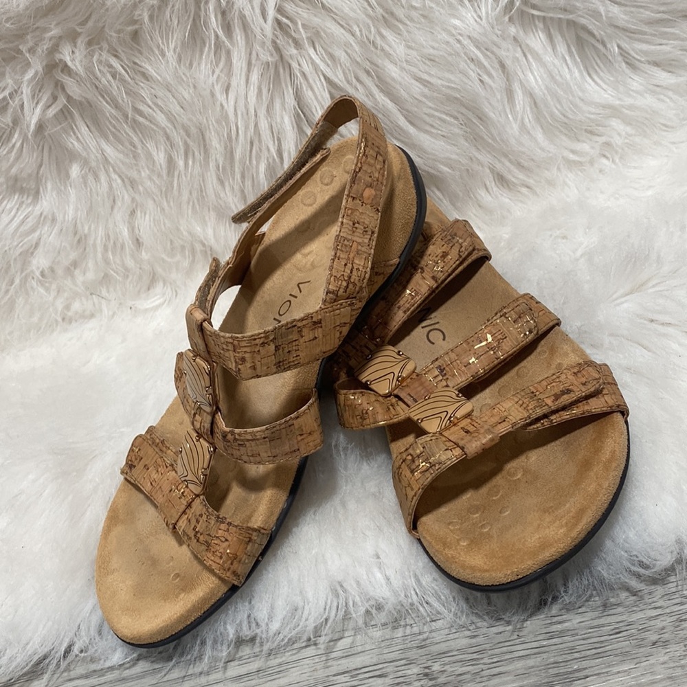 Vionic Amber Adjustable Sandal Size 7 - image 4